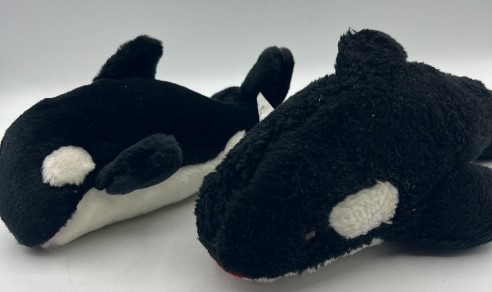SeaWorld Orca Whale Plush Lot 2 Black White Stuffed Animals 8" Kids Toy